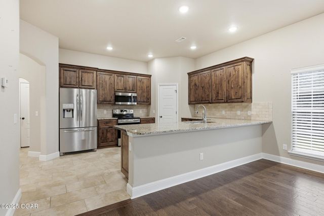 2020 Addis Peace Lane, Joplin, MO 64804