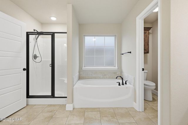 2020 Addis Peace Lane, Joplin, MO 64804