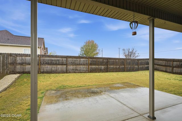 2020 Addis Peace Lane, Joplin, MO 64804