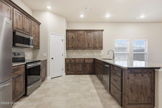 2020 Addis Peace Lane, Joplin, MO 64804