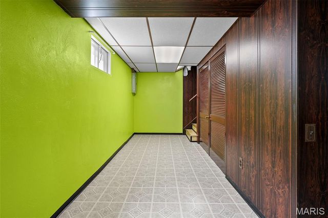 4718 Heege Road, St Louis, MO 63123