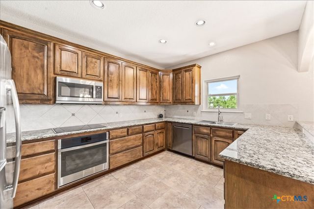 410 Quest Avenue, Spring Branch, TX 78070