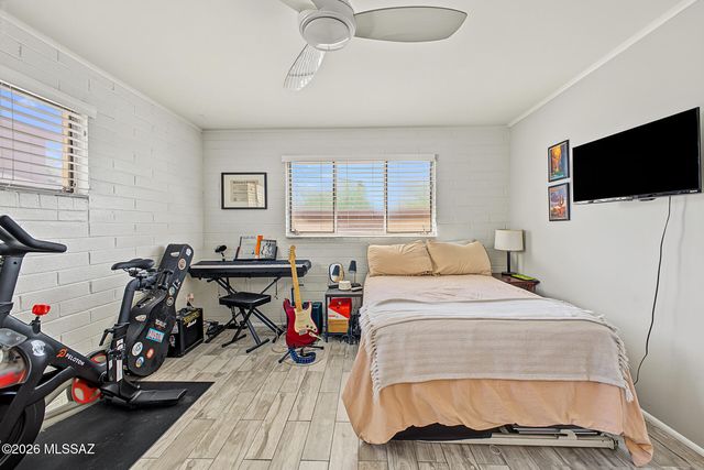 537 N Stewart Avenue, Tucson, AZ 85716