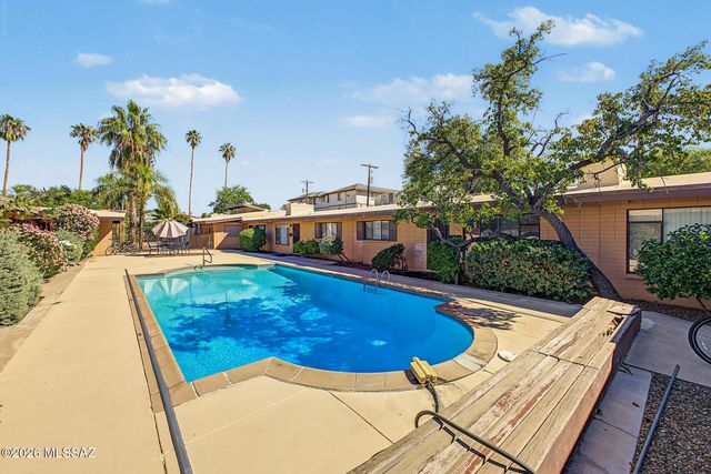 537 N Stewart Avenue, Tucson, AZ 85716