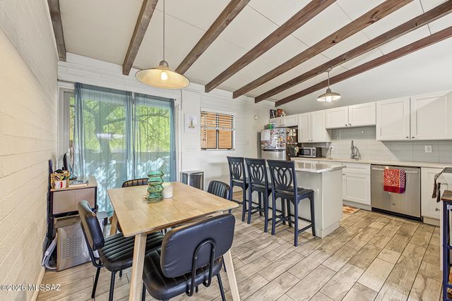537 N Stewart Avenue, Tucson, AZ 85716