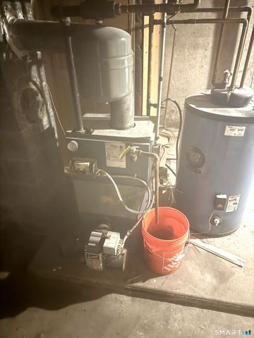 56 Bidwell Terrace, Middletown, CT 06457