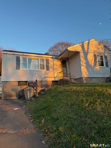 56 Bidwell Terrace, Middletown, CT 06457