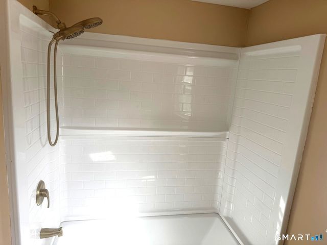 56 Bidwell Terrace, Middletown, CT 06457