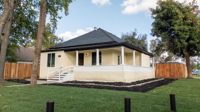 3060 7th St, Ceres, CA 95307