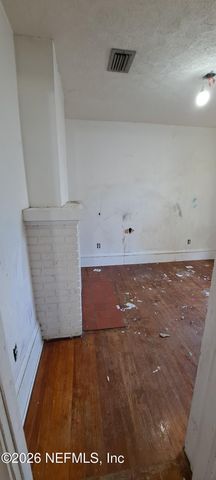 237 TALLULAH Avenue, Jacksonville, FL 32208