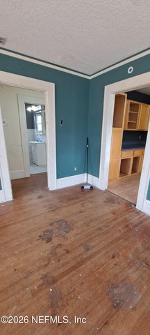 237 TALLULAH Avenue, Jacksonville, FL 32208