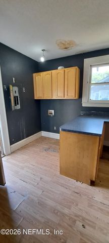 237 TALLULAH Avenue, Jacksonville, FL 32208