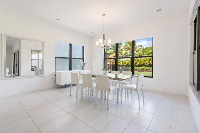 8131 Laurel Falls Drive, Boca Raton, FL 33496