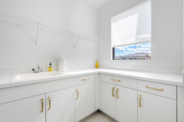 8131 Laurel Falls Drive, Boca Raton, FL 33496