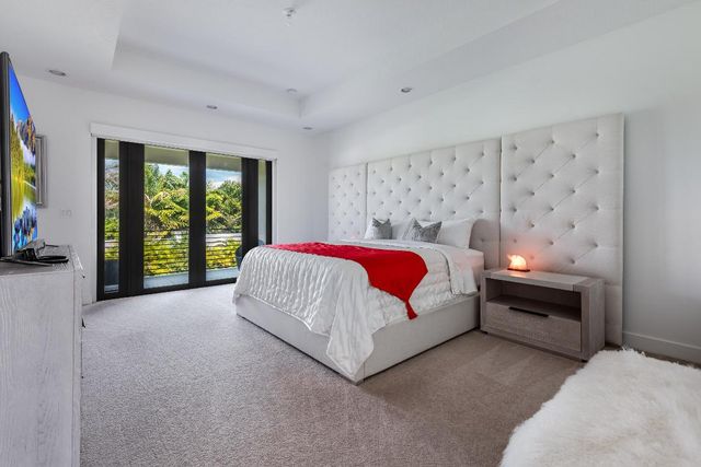 8131 Laurel Falls Drive, Boca Raton, FL 33496