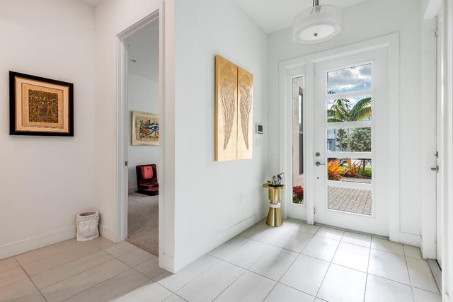 8131 Laurel Falls Drive, Boca Raton, FL 33496