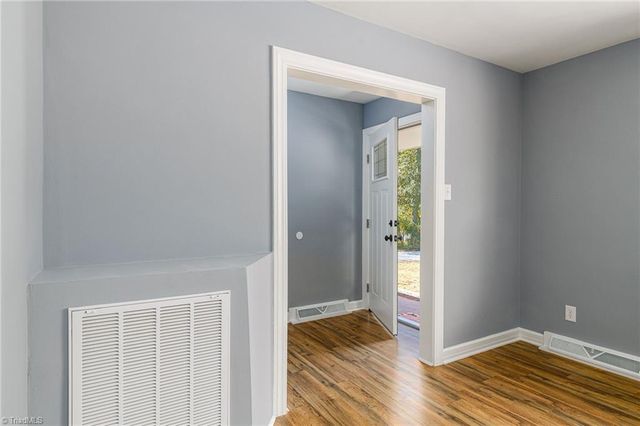 915 Fairview Drive, Lexington, NC 27292