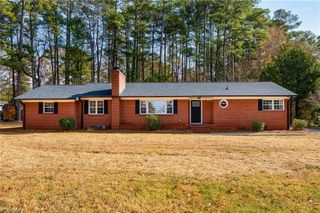 915 Fairview Drive, Lexington, NC 27292
