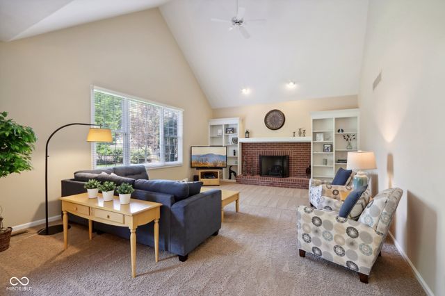 5762 Meadowlark Place, Carmel, IN 46033