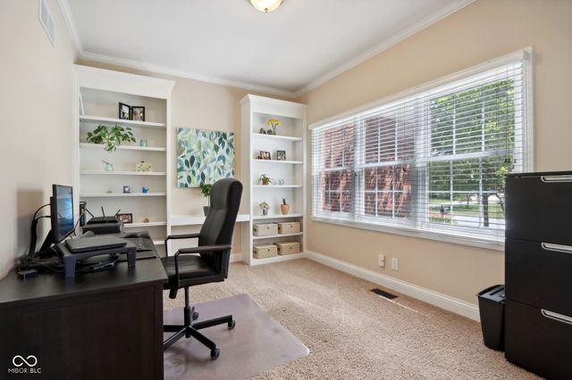 5762 Meadowlark Place, Carmel, IN 46033