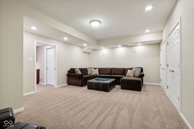 5762 Meadowlark Place, Carmel, IN 46033
