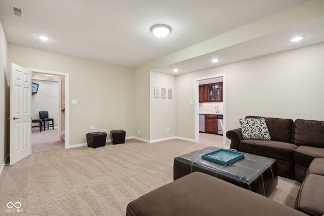 5762 Meadowlark Place, Carmel, IN 46033