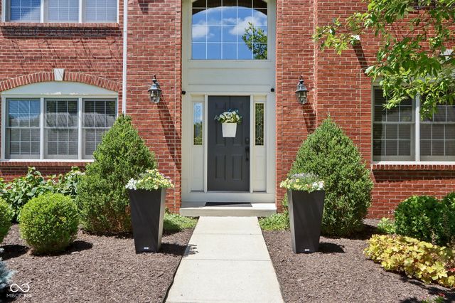 5762 Meadowlark Place, Carmel, IN 46033
