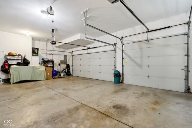 5762 Meadowlark Place, Carmel, IN 46033