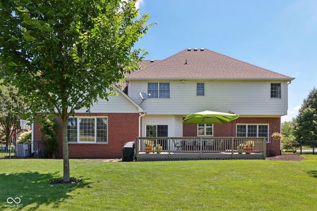 5762 Meadowlark Place, Carmel, IN 46033