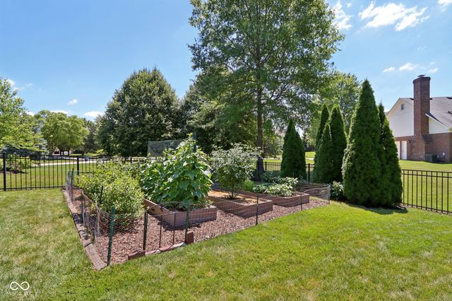 5762 Meadowlark Place, Carmel, IN 46033
