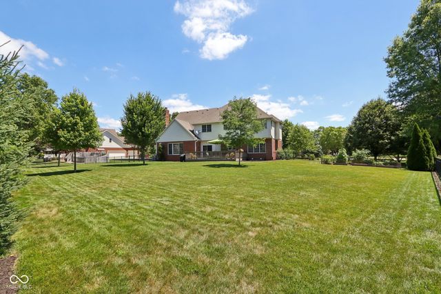 5762 Meadowlark Place, Carmel, IN 46033