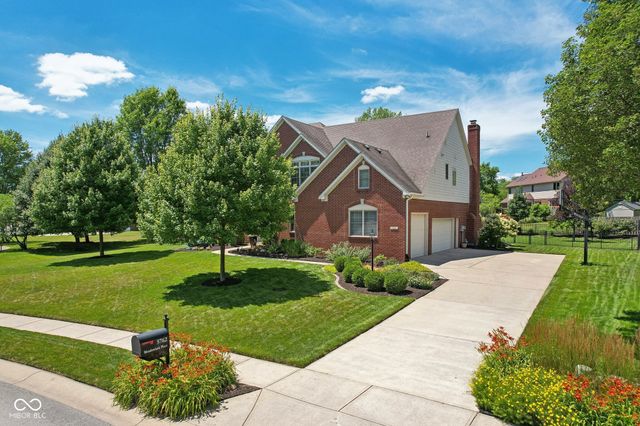 5762 Meadowlark Place, Carmel, IN 46033