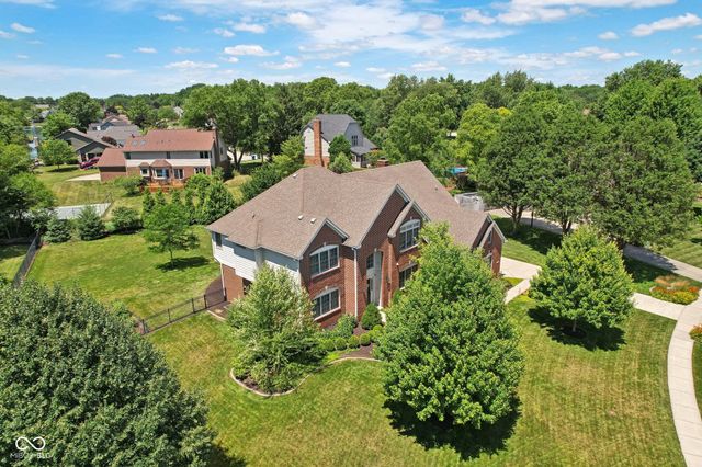 5762 Meadowlark Place, Carmel, IN 46033