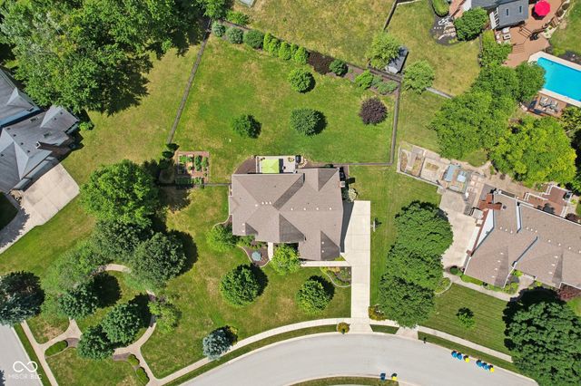 5762 Meadowlark Place, Carmel, IN 46033