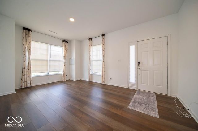 6887 Pine Vail Boulevard, Mccordsville, IN 46055