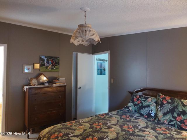 5165 Green Heron Drive SW, Shallotte, NC 28470