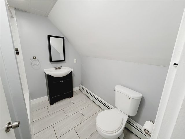 17 FRUIT HILL AVE Avenue 2, Providence, RI 02909