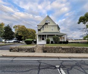 17 FRUIT HILL AVE Avenue 2, Providence, RI 02909