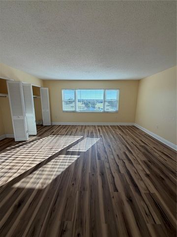 8950 PARK BOULEVARD 603, Seminole, FL 33777