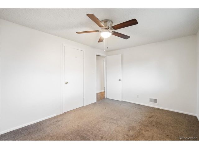 4943 Scranton St, Denver, CO 80239