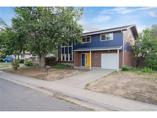 4943 Scranton St, Denver, CO 80239