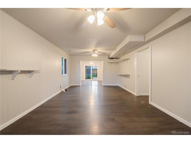 4943 Scranton St, Denver, CO 80239