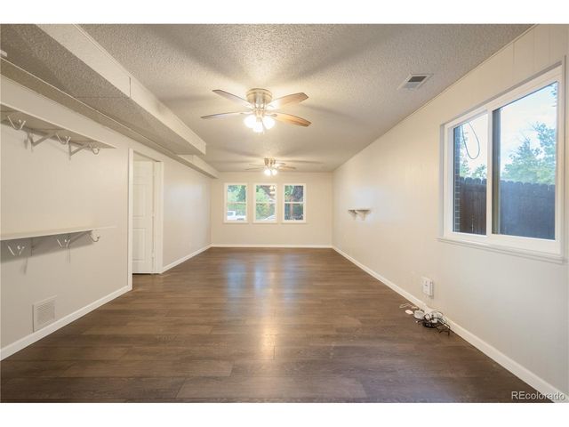 4943 Scranton St, Denver, CO 80239