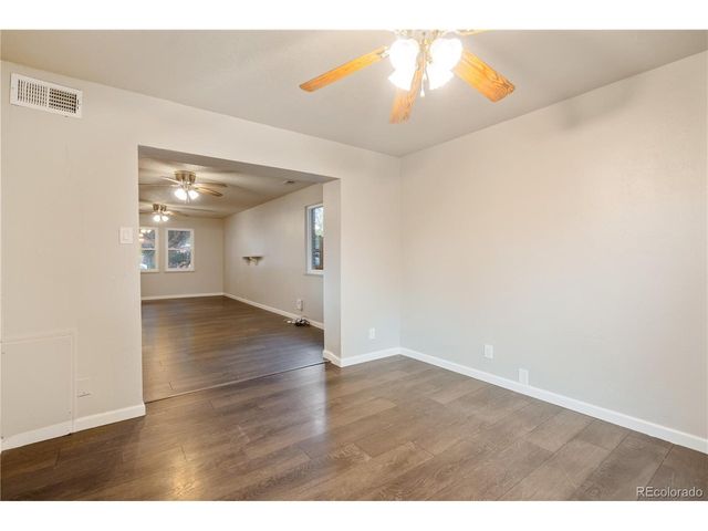 4943 Scranton St, Denver, CO 80239