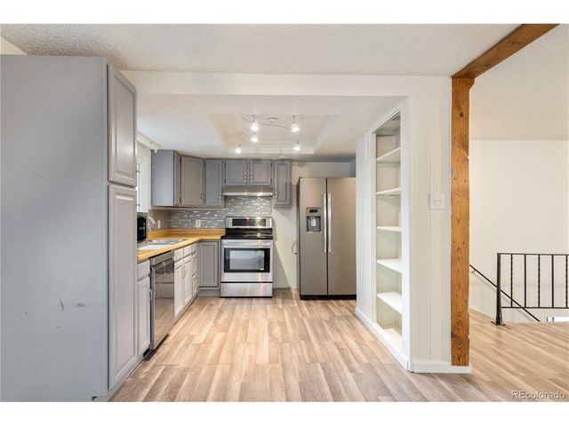 4943 Scranton St, Denver, CO 80239