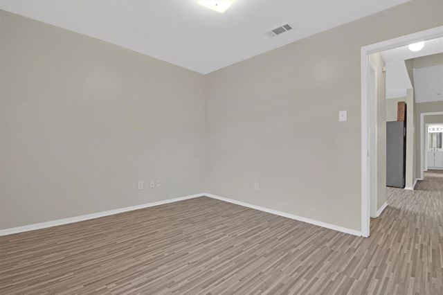 6305 Emerald Forest DR, Austin, TX 78745