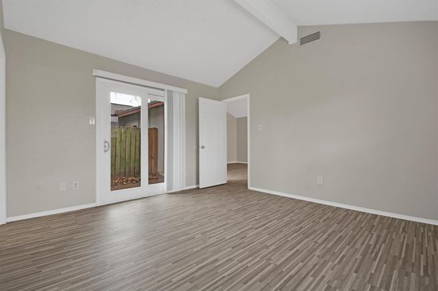 6305 Emerald Forest DR, Austin, TX 78745