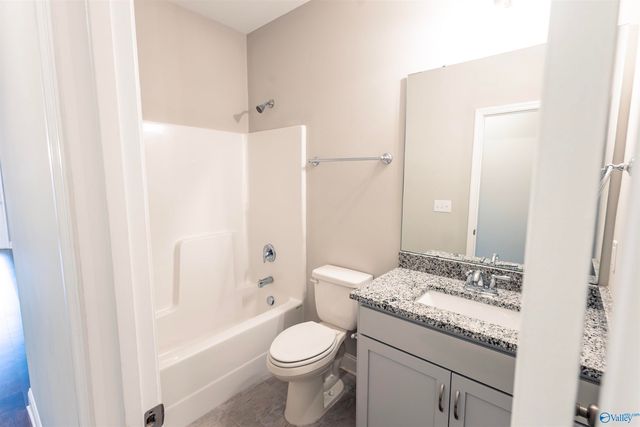 35 Winchester Drive, Decatur, AL 35603