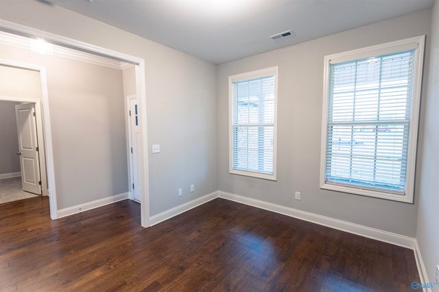 35 Winchester Drive, Decatur, AL 35603