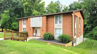 2752 Blackforest Drive D, St Louis, MO 63129